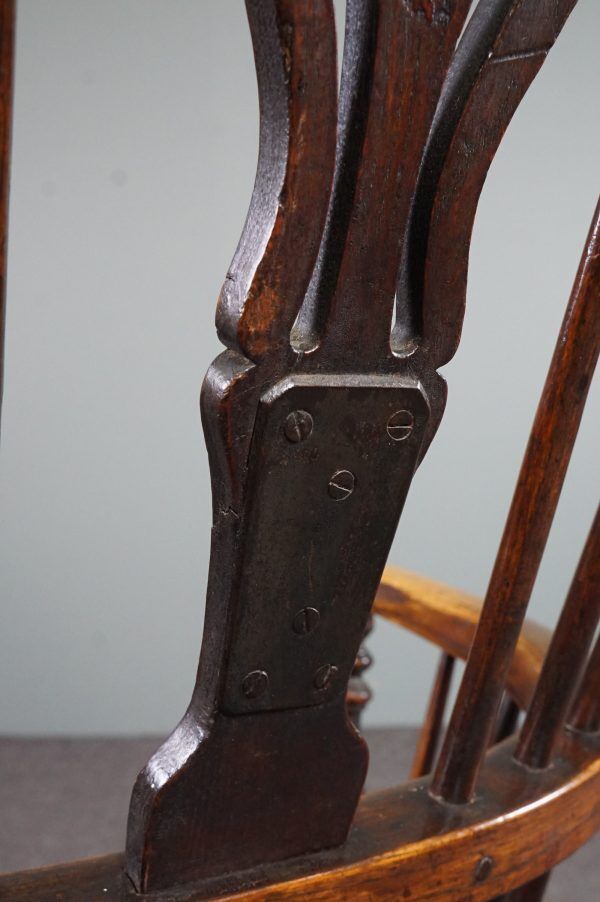 Antique Windsor chair, early 1800s