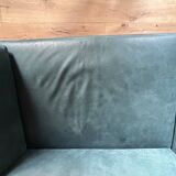 Story sake sofa