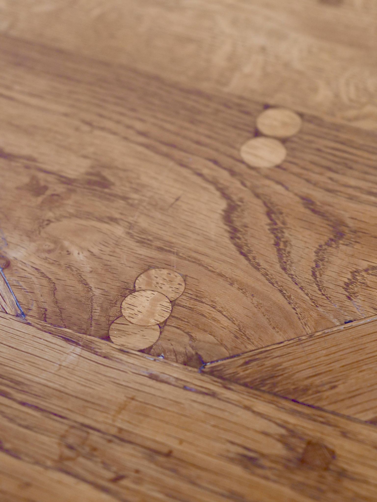 table basse chêne massif Motif Parquet Aremberg du 19e