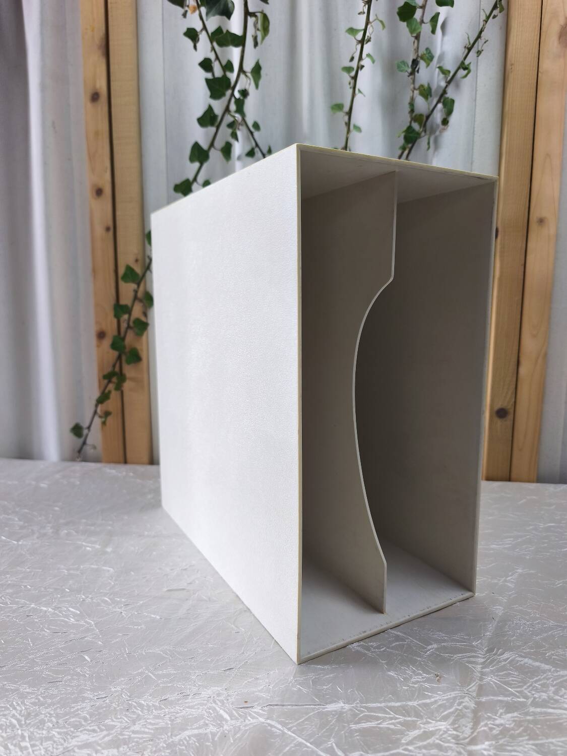 DBGM vinyl storage unit