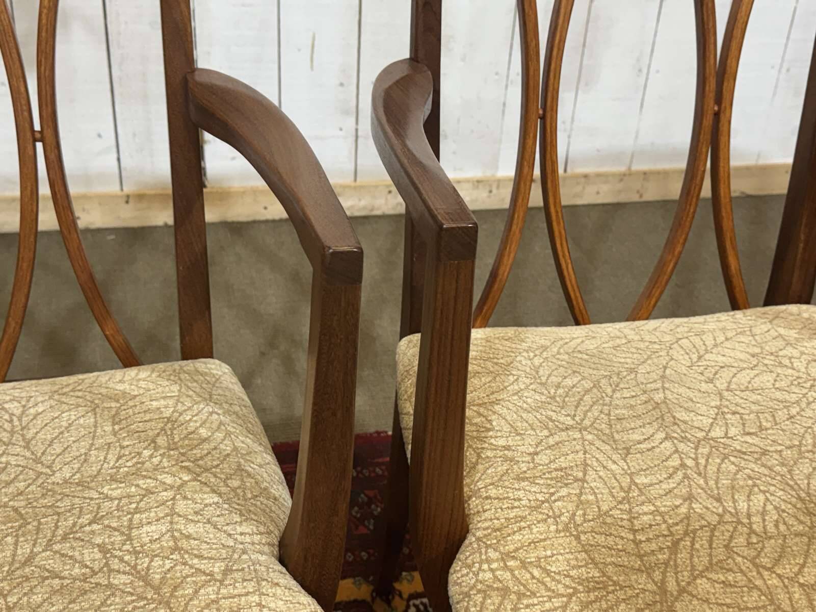 Paire de fauteuils anglais de la marque G-Plan en teck des années 70