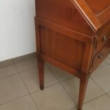 Sloping secretary, Louis XVI style donkey back desk, very good 20th century copy