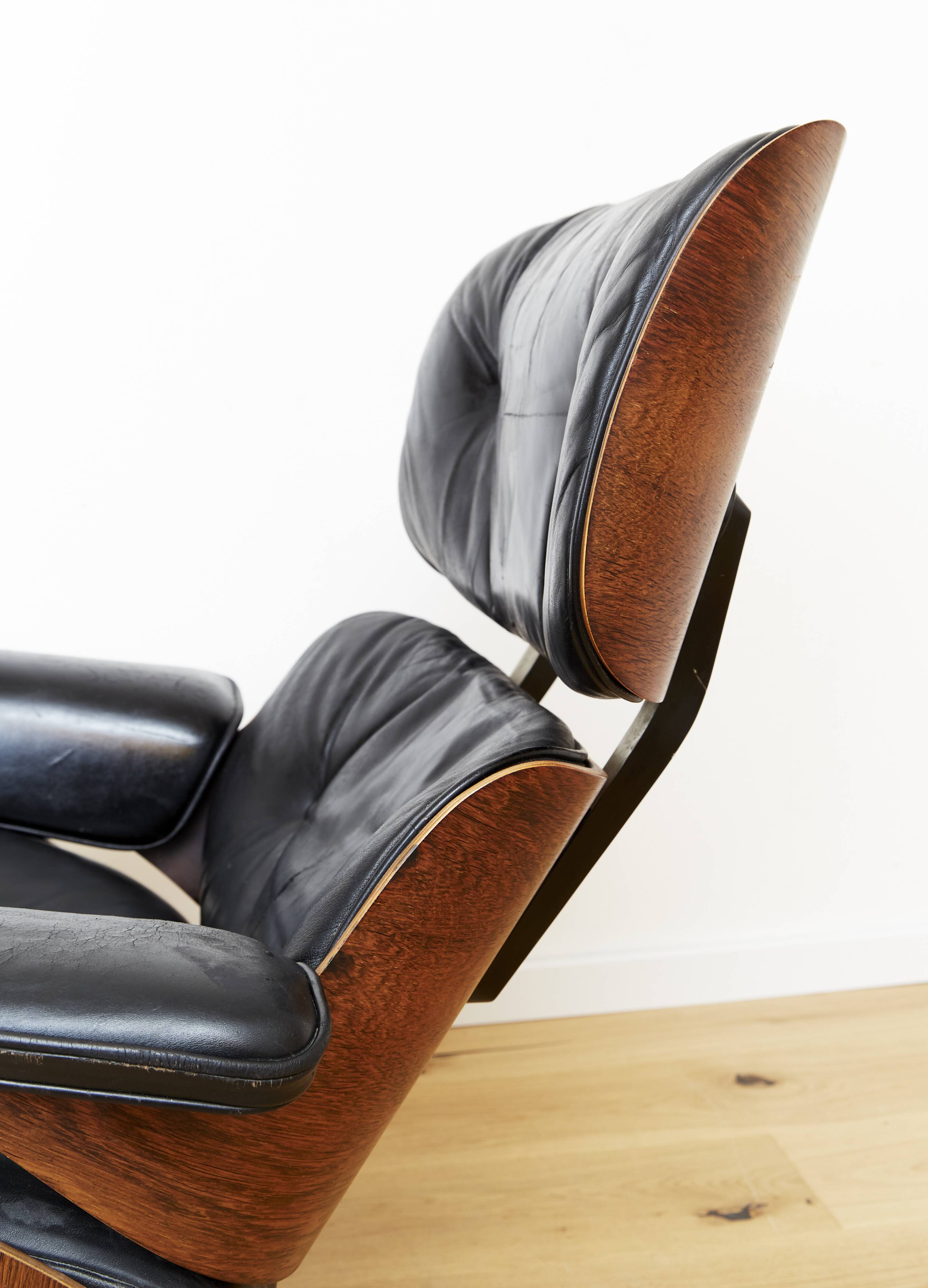 Fauteuil et pouf Charles & Ray Eames pour Herman Miller