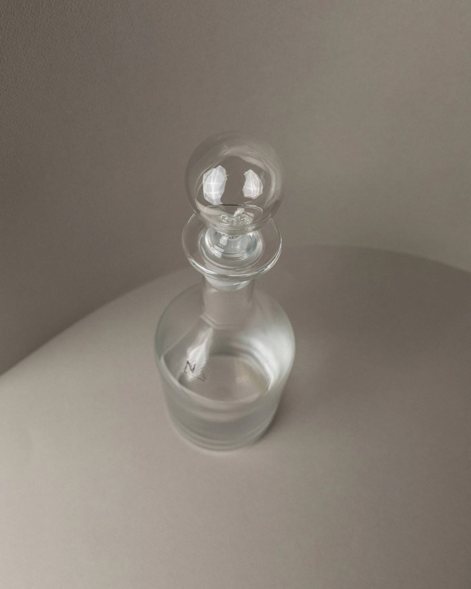 Clear Murano glass decanter with stopper - Italian 1980s liqueur bottle, fluted texture, decorative glass art