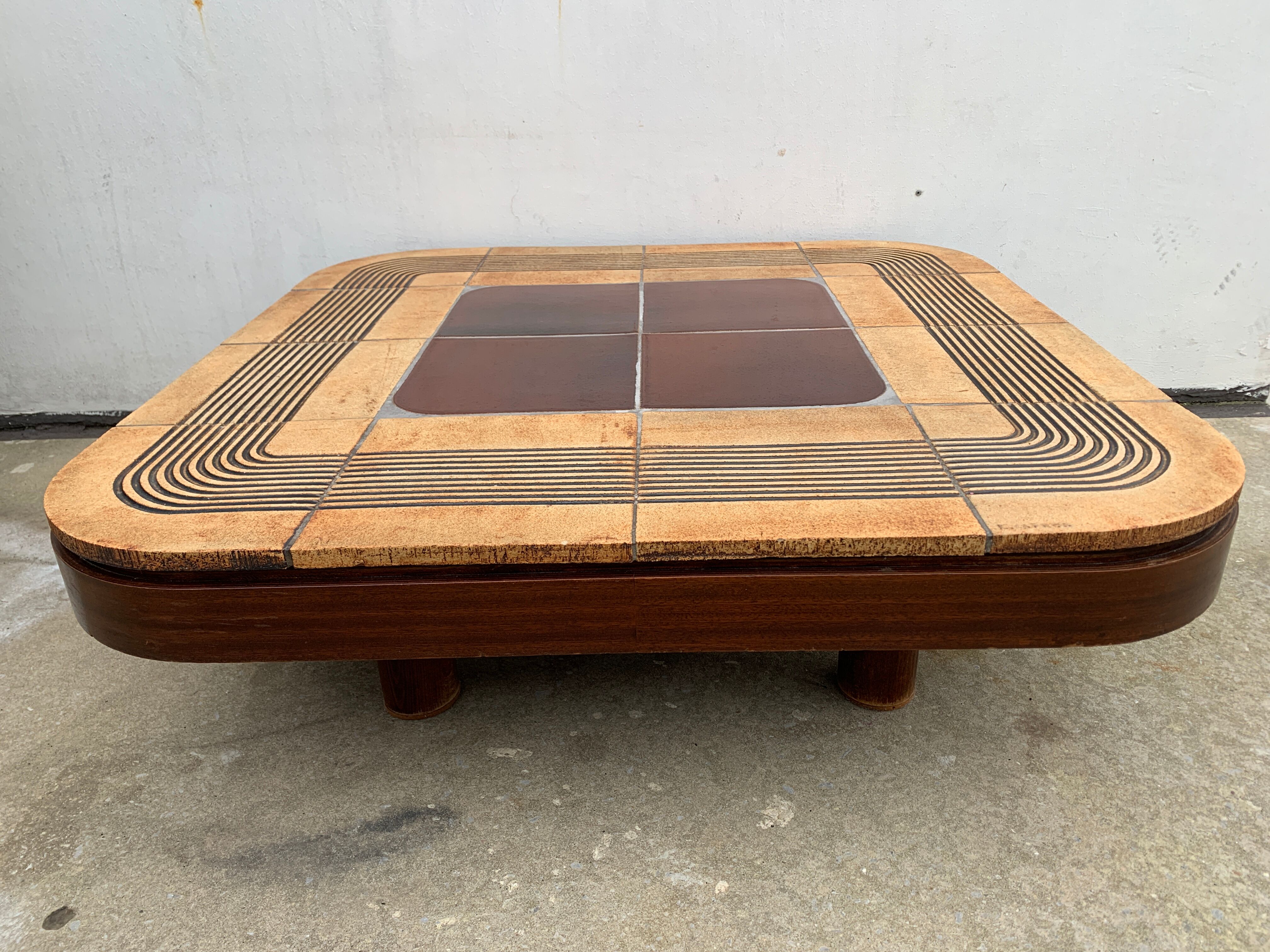 Ceramic coffee table signed Roger Capron and wood, Mambo model of the 1970s