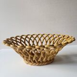Pichon uzes large woven basket