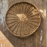 Wicker tray