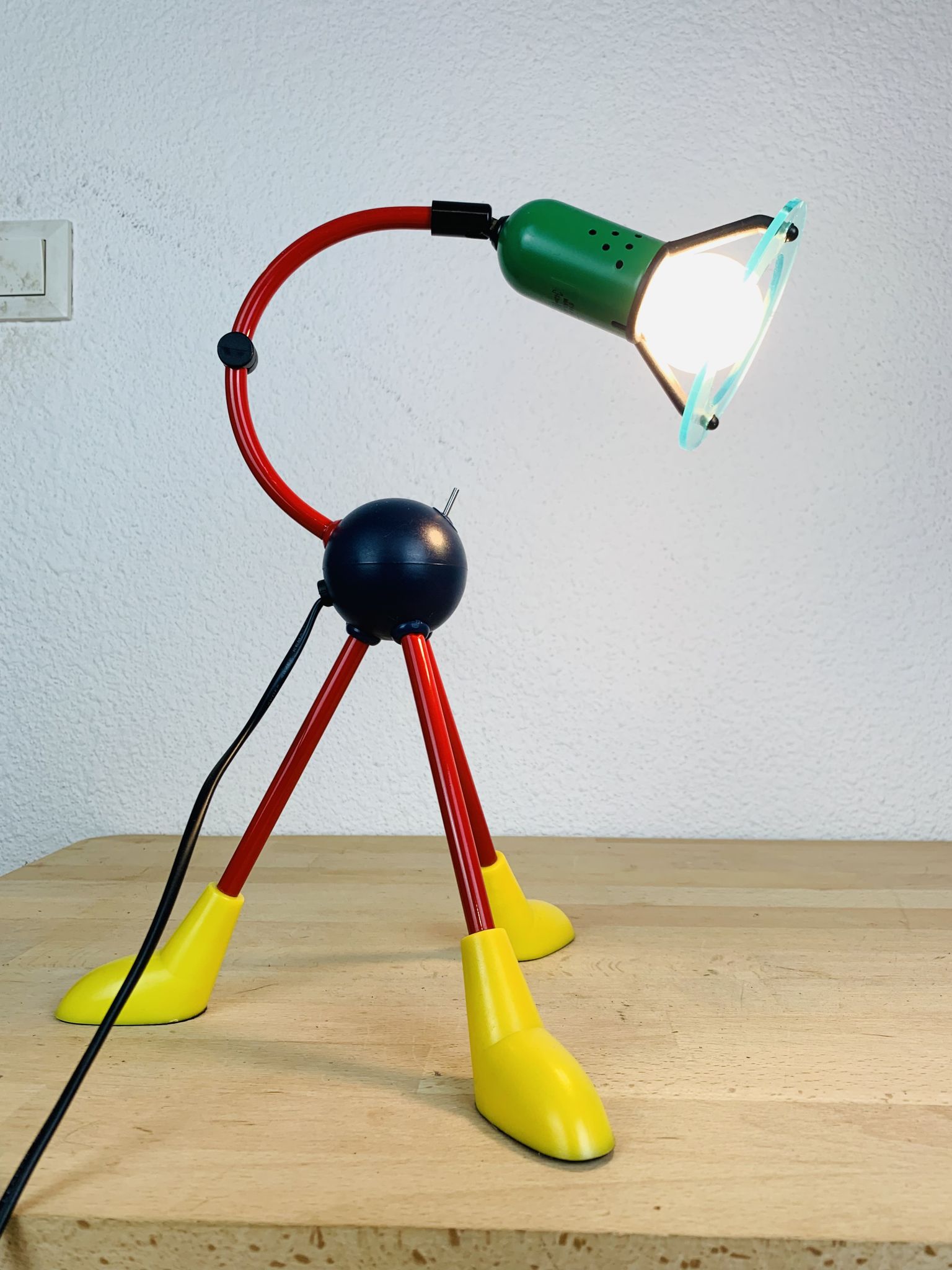 Lampe tripode couleurs primaires années 80