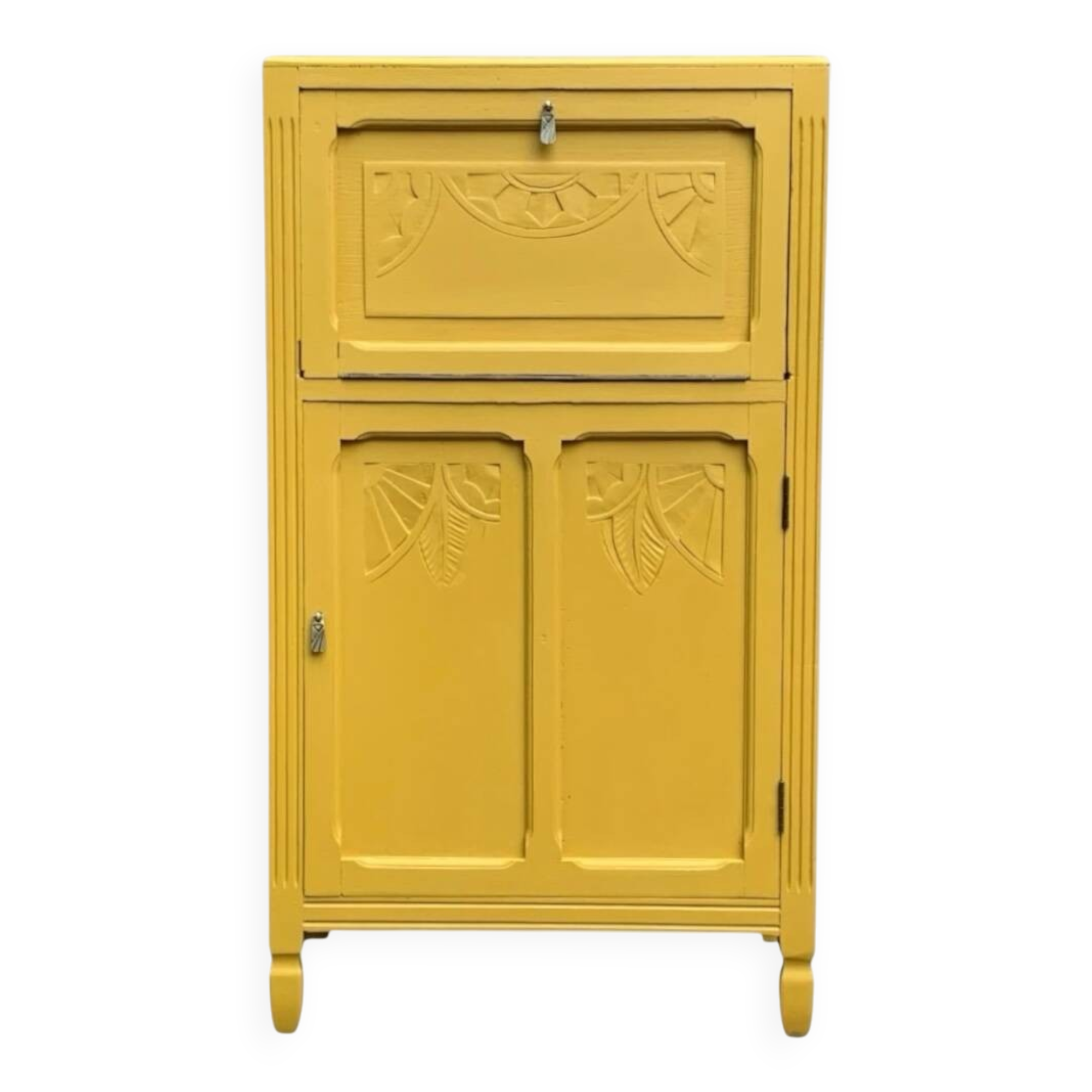 Parisian art deco buffet in yellow ochre