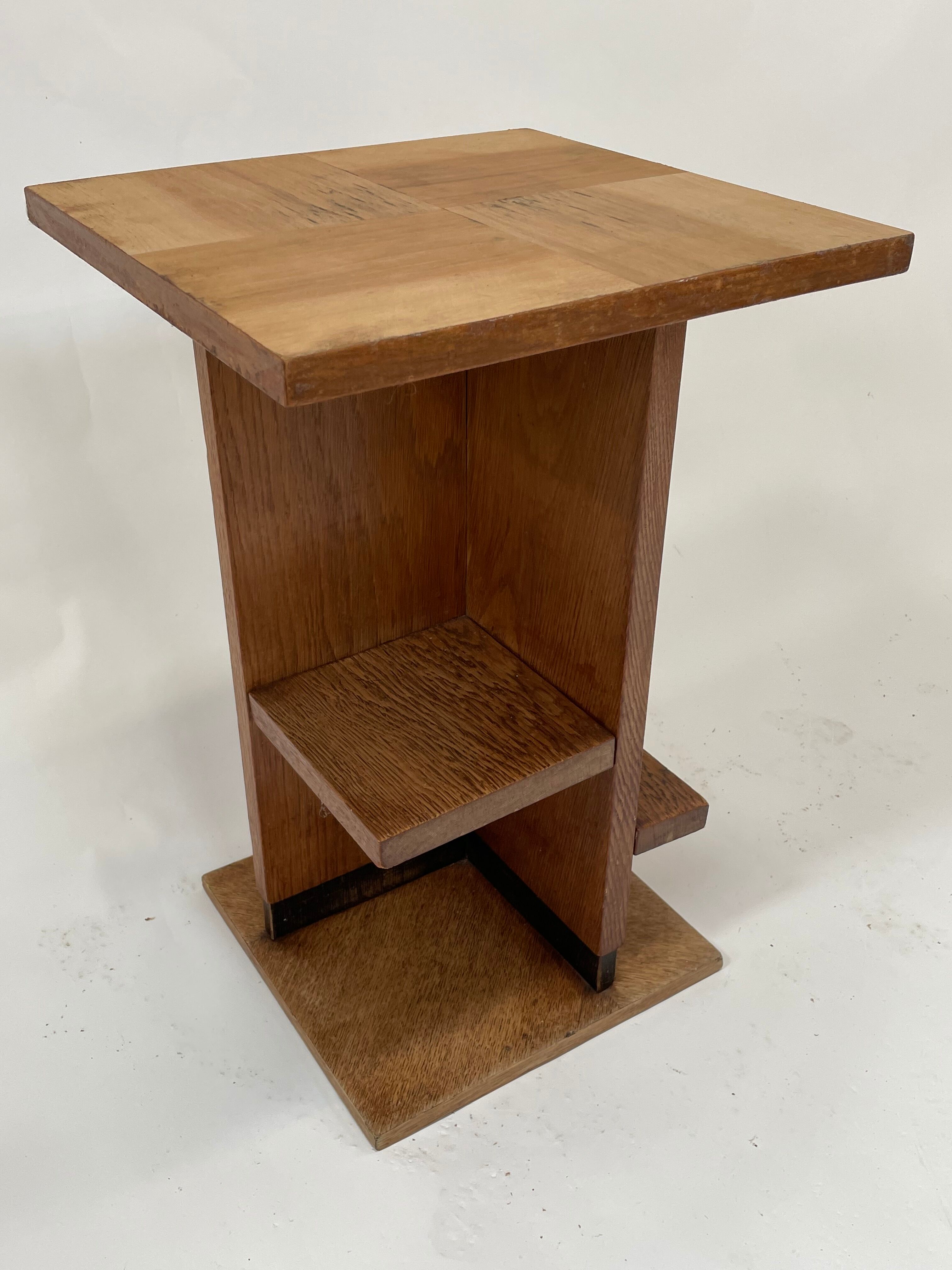 Art Deco side table design