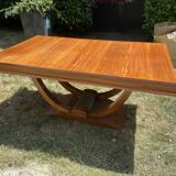 Desk/table of style and decoration