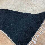 Handmade moroccan berber rug 140 x 96 cm