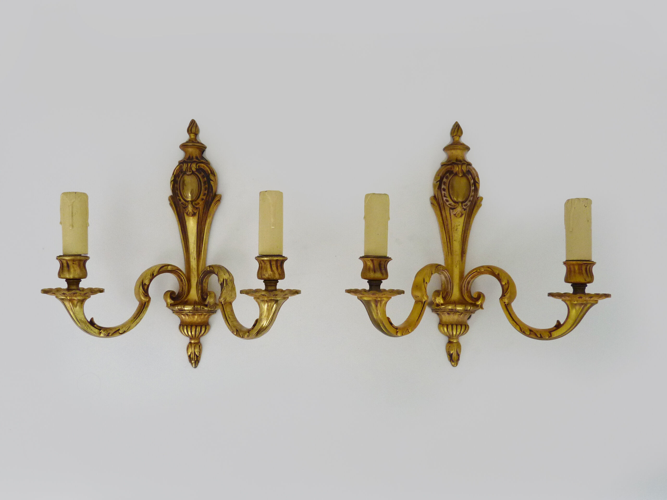 Old large pair of bronze wall sconces with 2 candles. Year 60 70