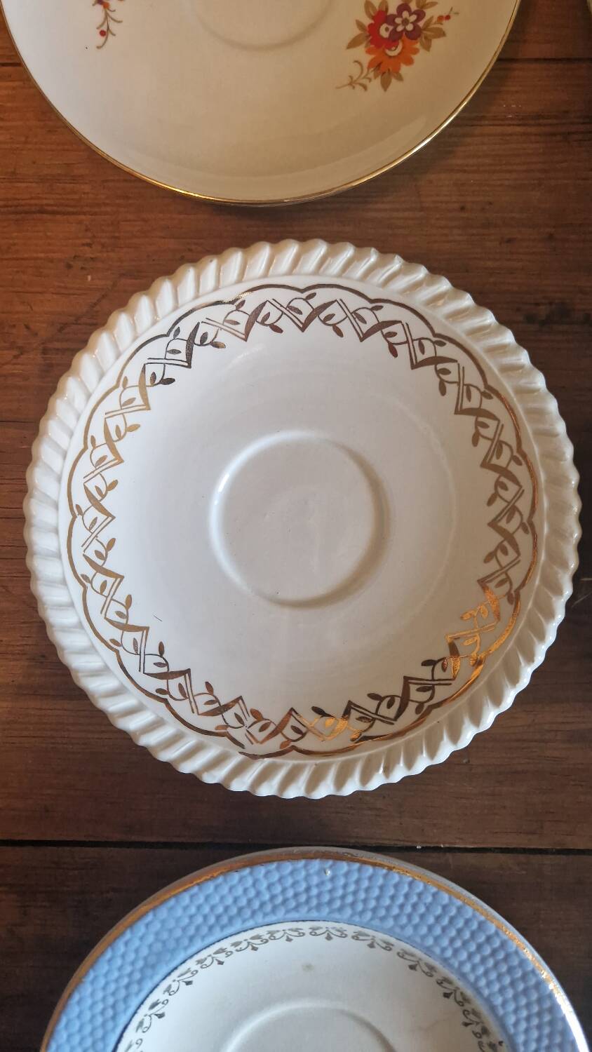 Set of 6 saucers small antique biscuit bread plates Limoges Villeroy and Bich Gilbert