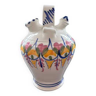 Water bottle with floral decoration