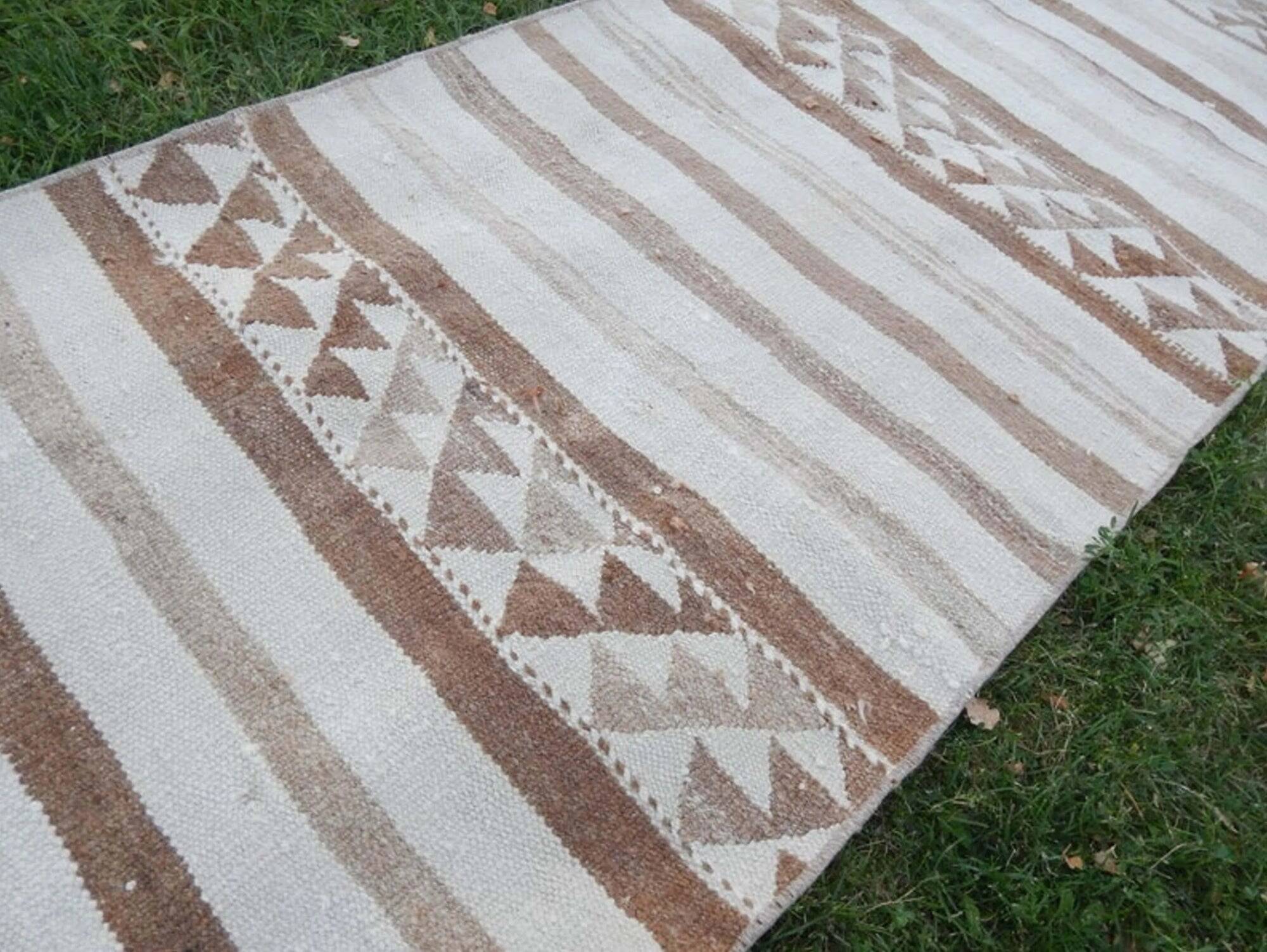 Vintage Turkish hallway rug 84x337 cm