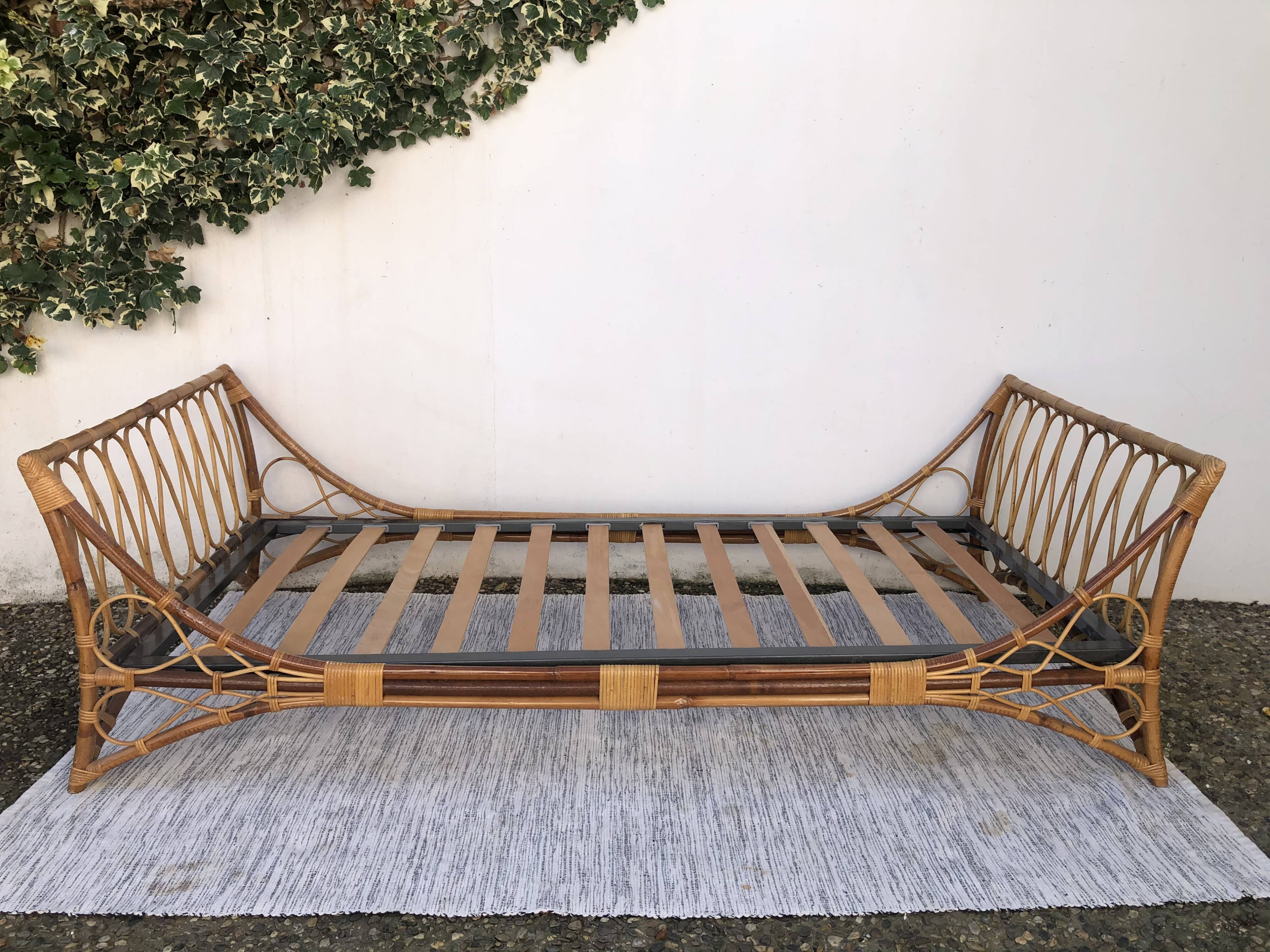 Vintage rattan bed