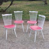 Set of 4 Scandinavian style chairs from the 50s in white lacquered wood and red skaï patties