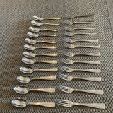 Box 12 spoons and 12 towels, House roussy toulouse