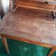 Bureau à pente avec trieur, tiroirs et casiers de rangement