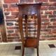 Jolie petite table d’appoint guéridon vintage