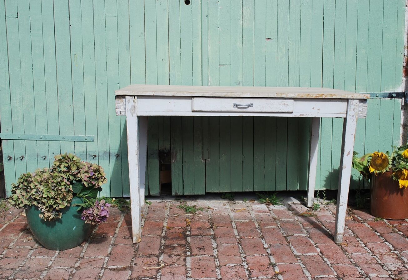 White farm table patinated