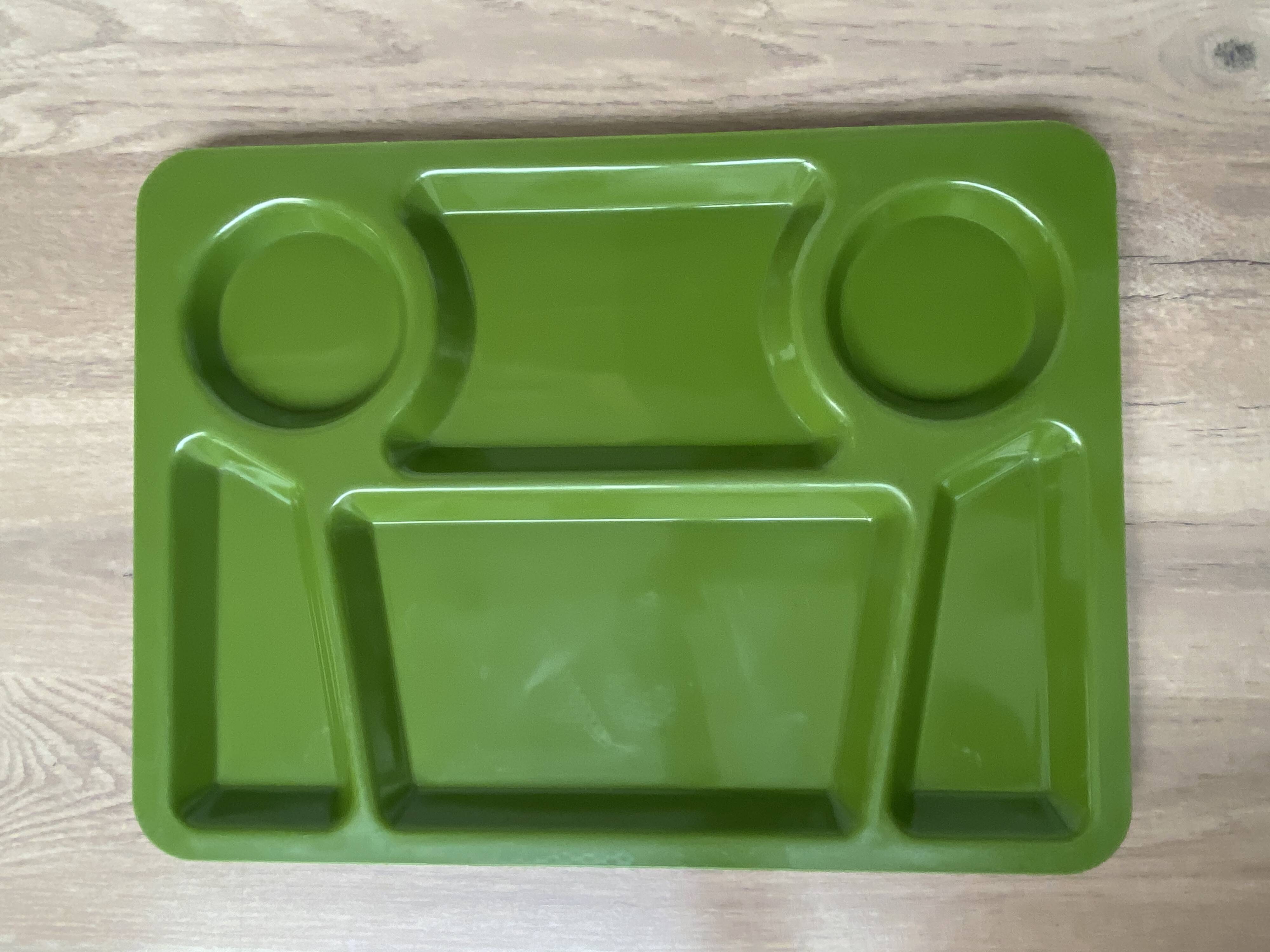 TV tray with compartments