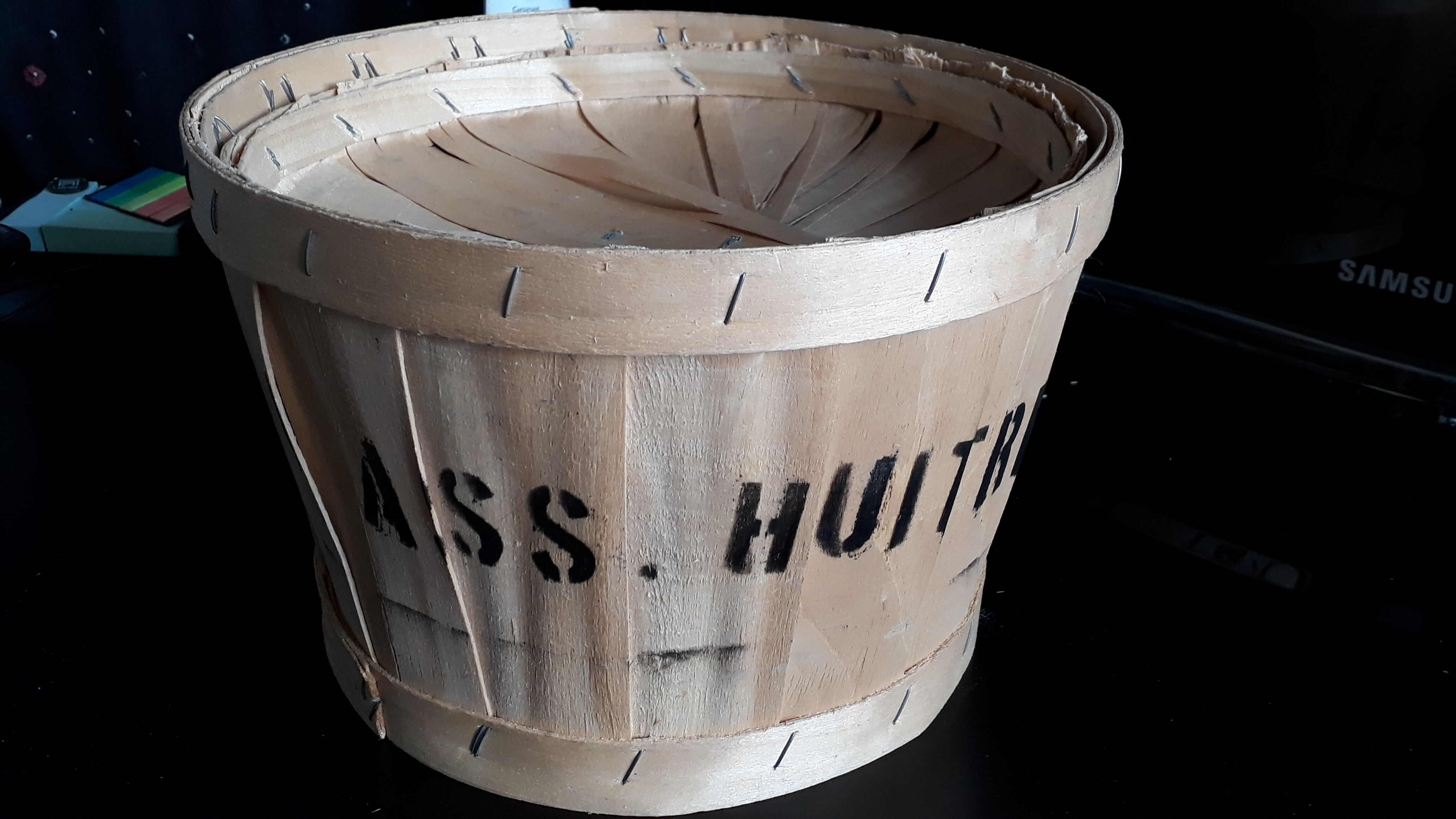 6 Pillivuyt 'Vendôme' model oyster plates