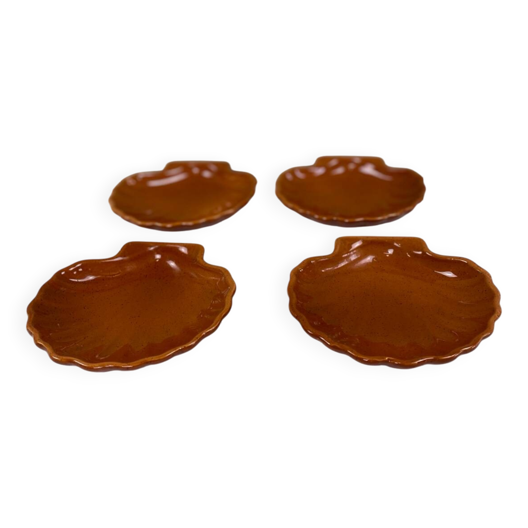 4 Émile Henry bowls
