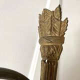 Applique ancienne en bronze et tulipe de verre