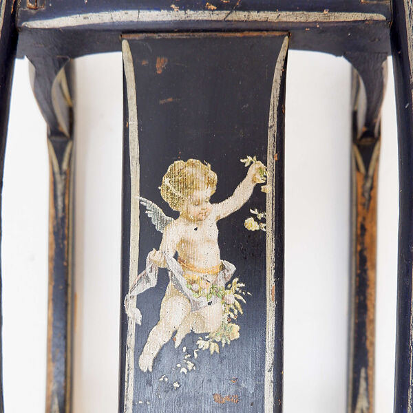 Chérubin'' luge décorative pour enfants en bois courbé du XIXe siècle