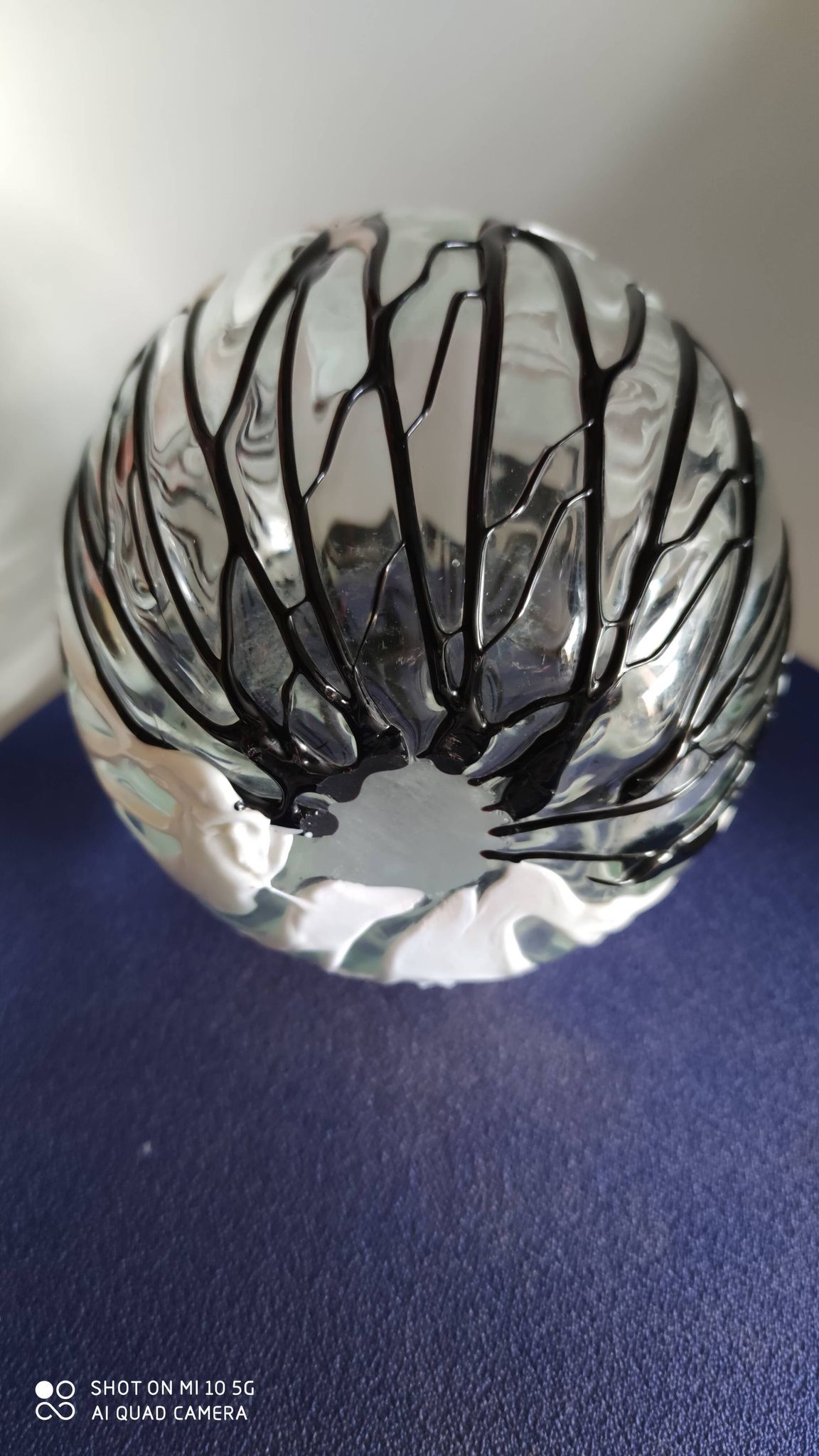 Spherical vase in glass and glass paste, circa 1970