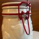 Bocal en verre blanc