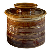 Stoneware butter dish with water reservoir