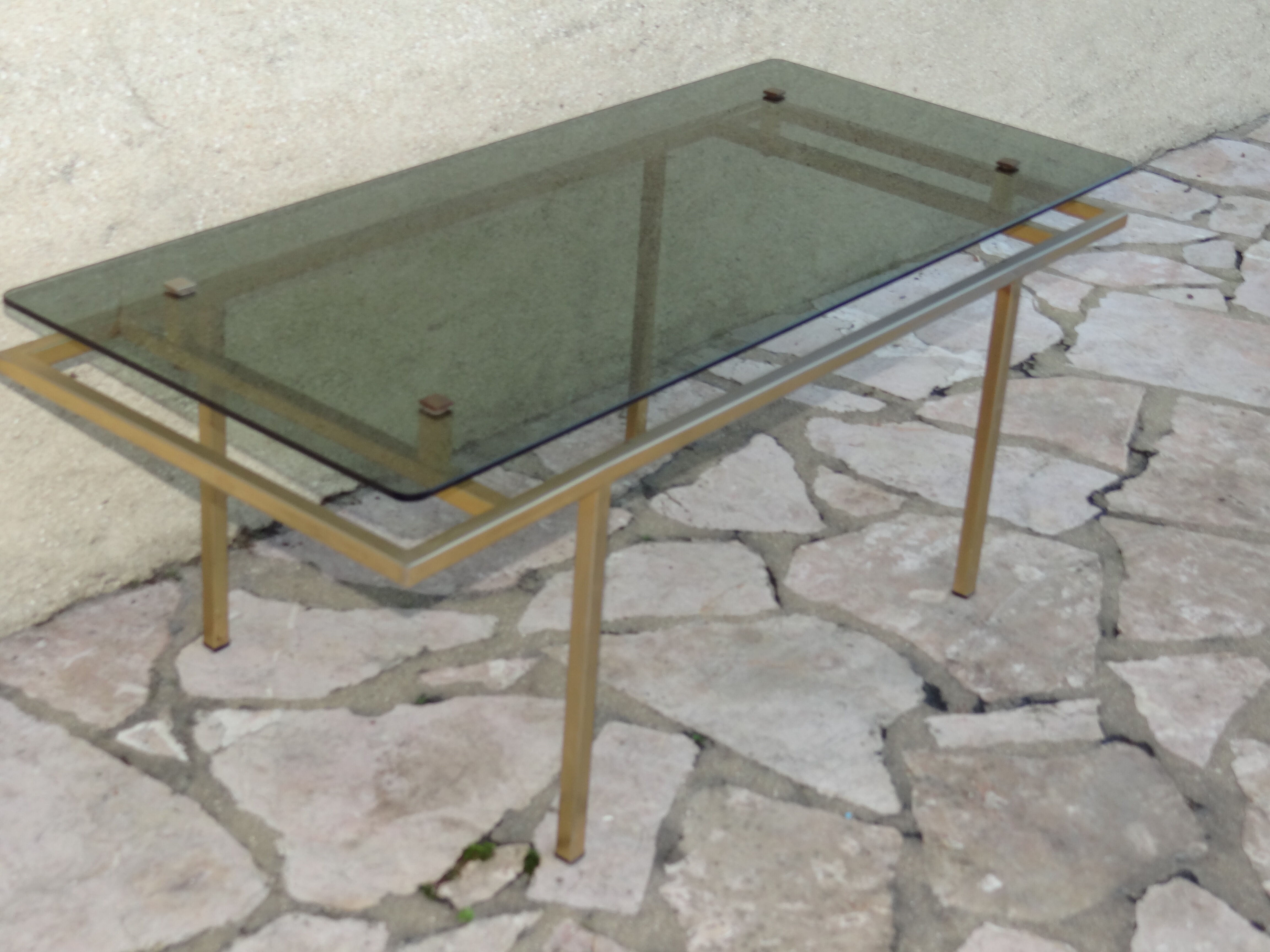 Table basse 1960 plateau en verre piétement en métal