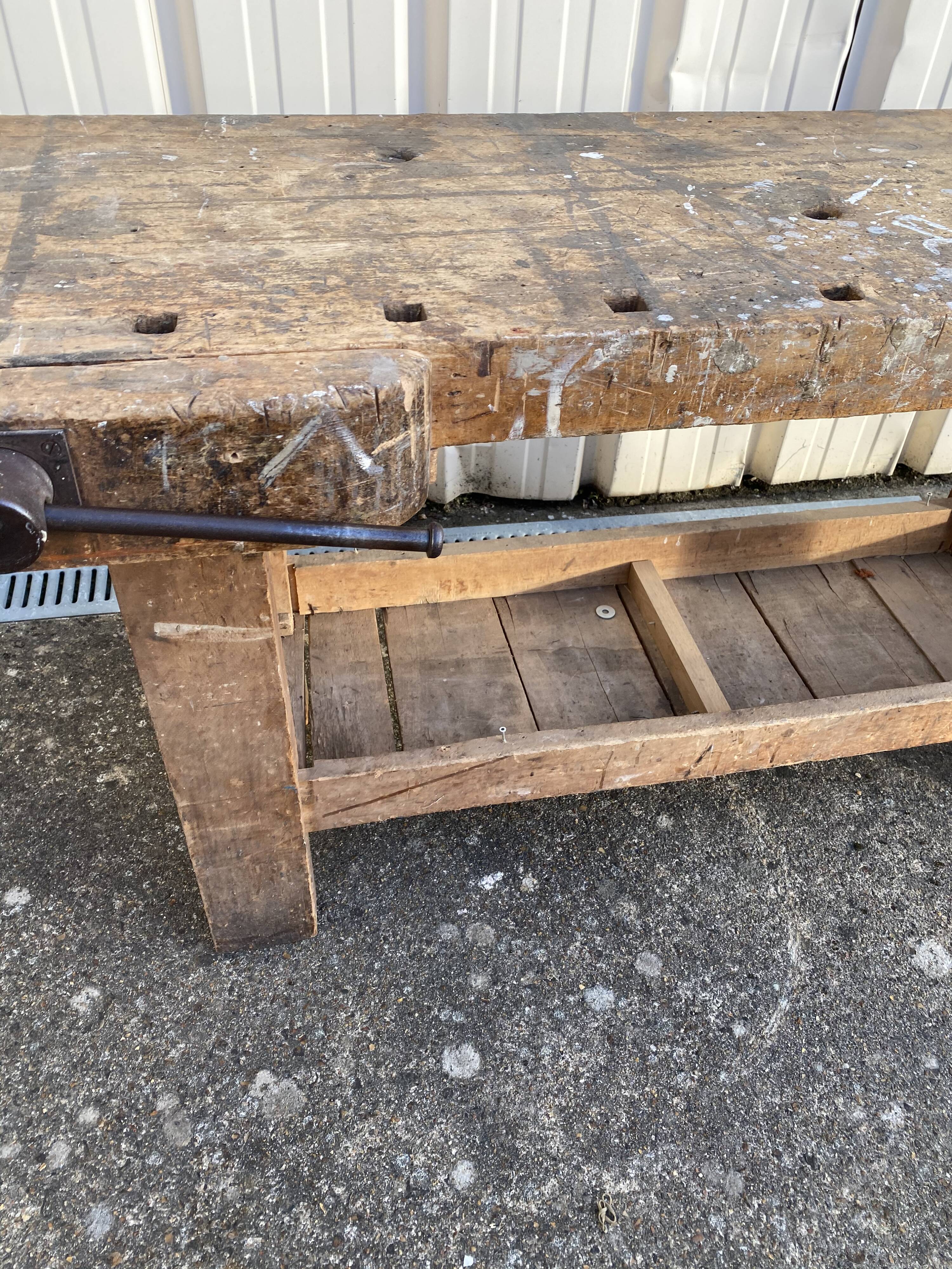 Double press carpenter workbench
