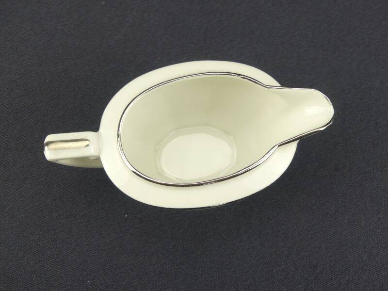 Art Deco tête-à-tête in Limoges porcelain by Legrand