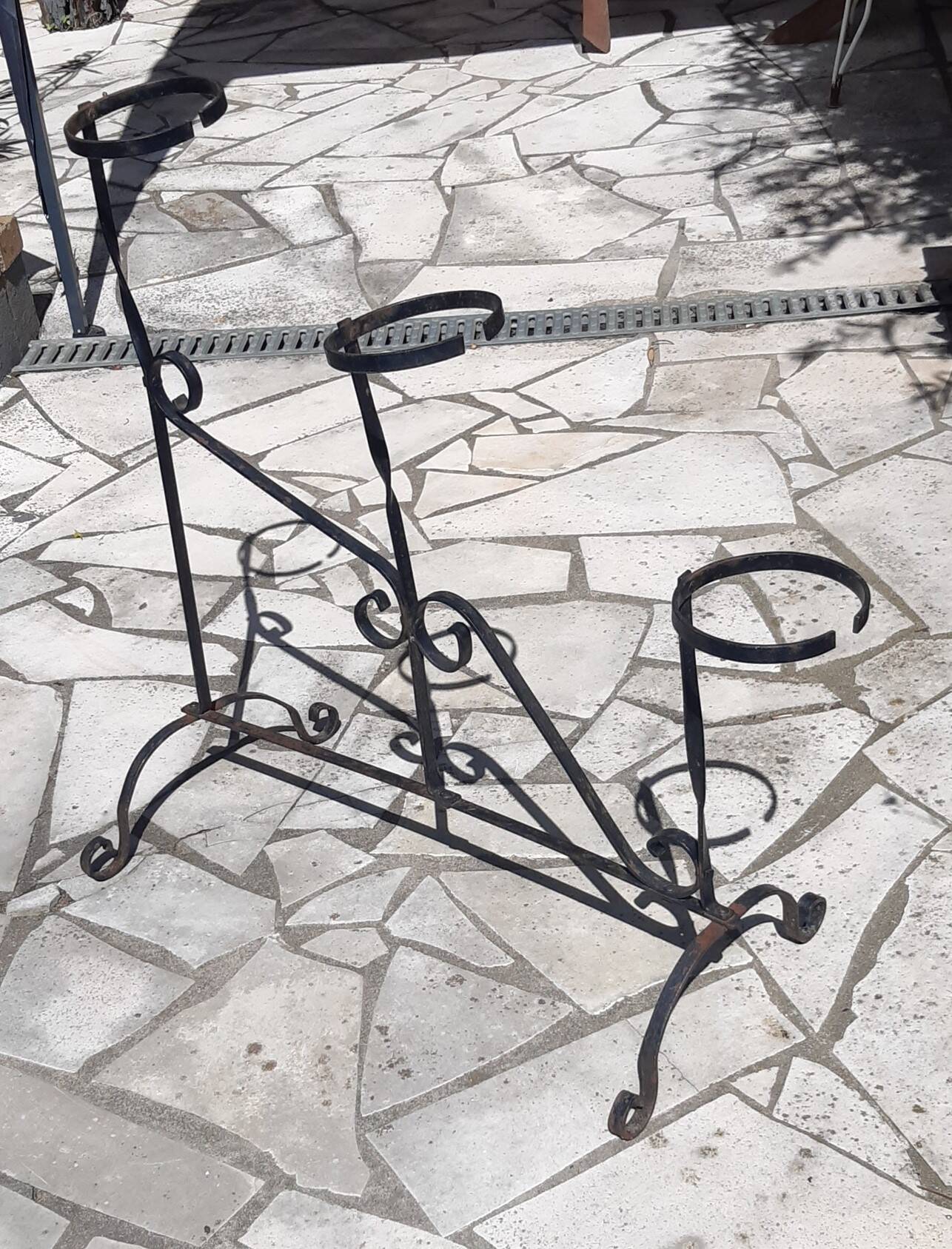 Porte plante en fer vintage