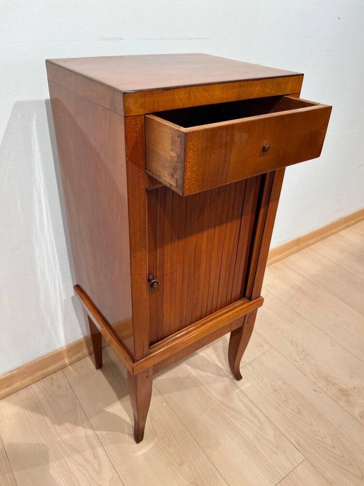 Biedermeier Pillar Cabinet in Cherry Veneer, 1820