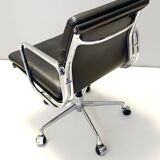 Postmodern Black Leather Soft Pad Chair Charles & Ray Eames for ICF
