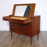 Scandinavian vintage chest of drawers in teak