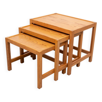 Solid Pine nesting tables Design Kurt Østervig 1960s Denmark