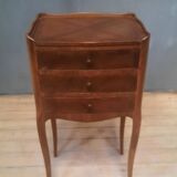 Louis XV style chest of drawers in veneered wood