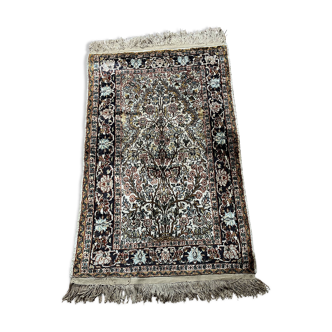 Tapis  Kashmir en soie 90 X 58  cm surface 52