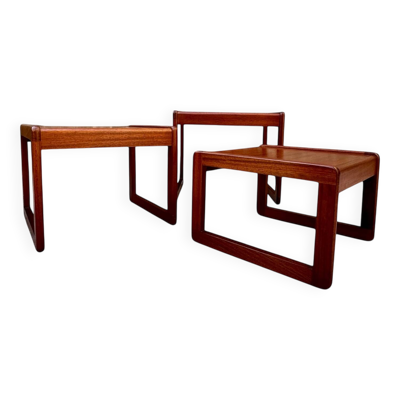 Tables gigognes en teck du milieu du siècle