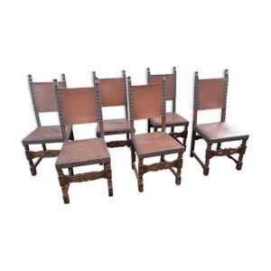 six chaises de style