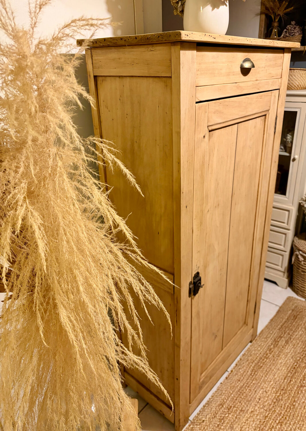 Raw wood Parisian confiturer