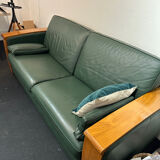 Leather canapé in Art Deco style designed by Jacques Leleu.