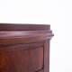 Commode d'angle en acajou, Europe du Nord, fin du XIXe siècle.