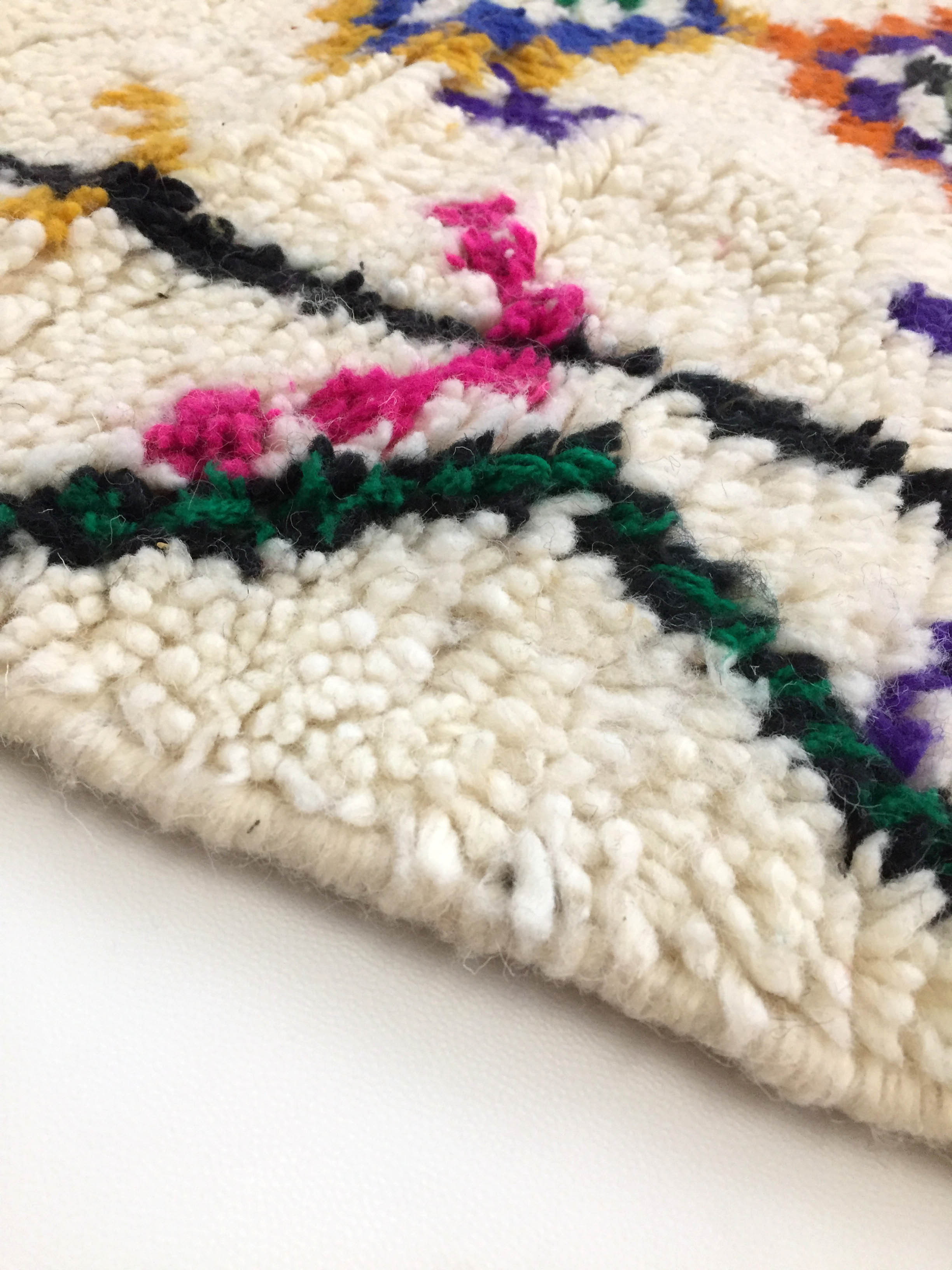 Moroccan Berber carpet azilal ecru with colorful patterns 172x105cm